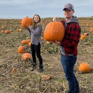 Meet your Posher, Hannah